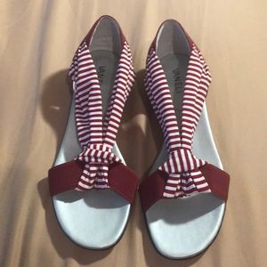 Vaneli red white striped sandals 9.5 new.Leather